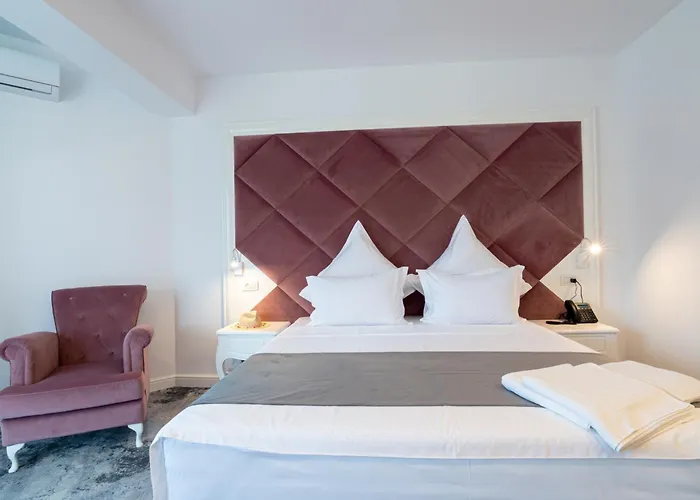 Hotel DNH