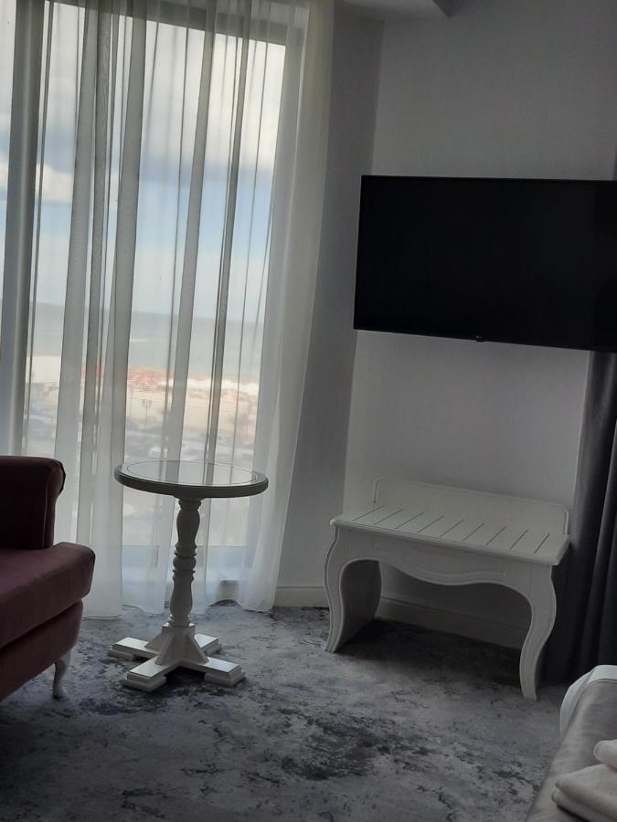 Hotel Dnh 4*